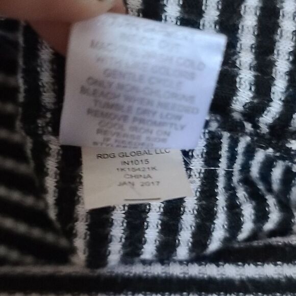 Cloud chaser Black & White Striped Cut Out Tank - Picture 8 of 10